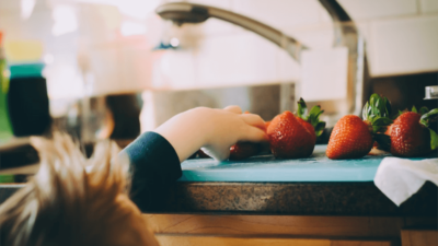 Tips to Encourage Your Kids to Eat Veggies and Fruit